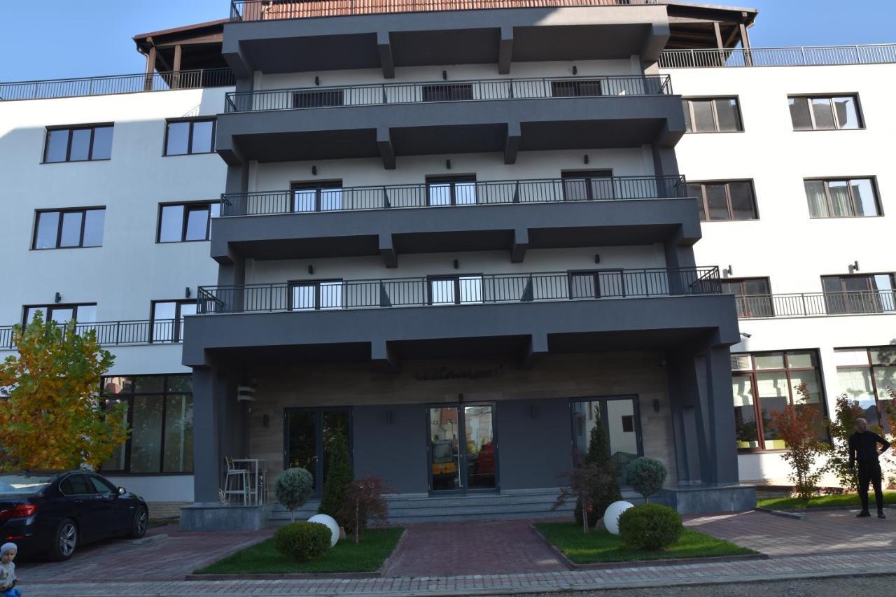 Hotel Bulevard Râmnicu Vâlcea 外观 照片